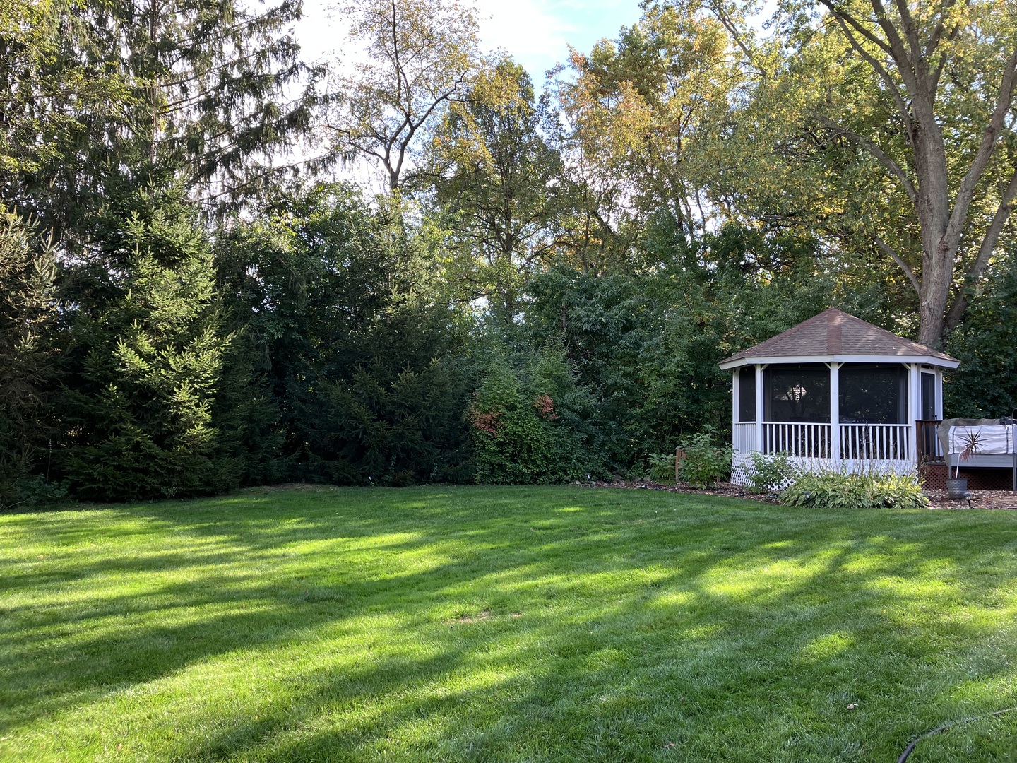 24423 W Hunters Lane, Deer Park, IL 60010