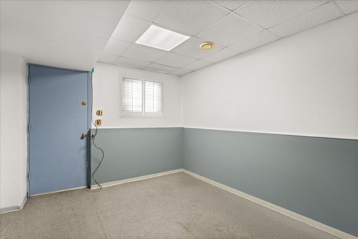 1321 172nd Street, East Hazel Crest, IL 60429