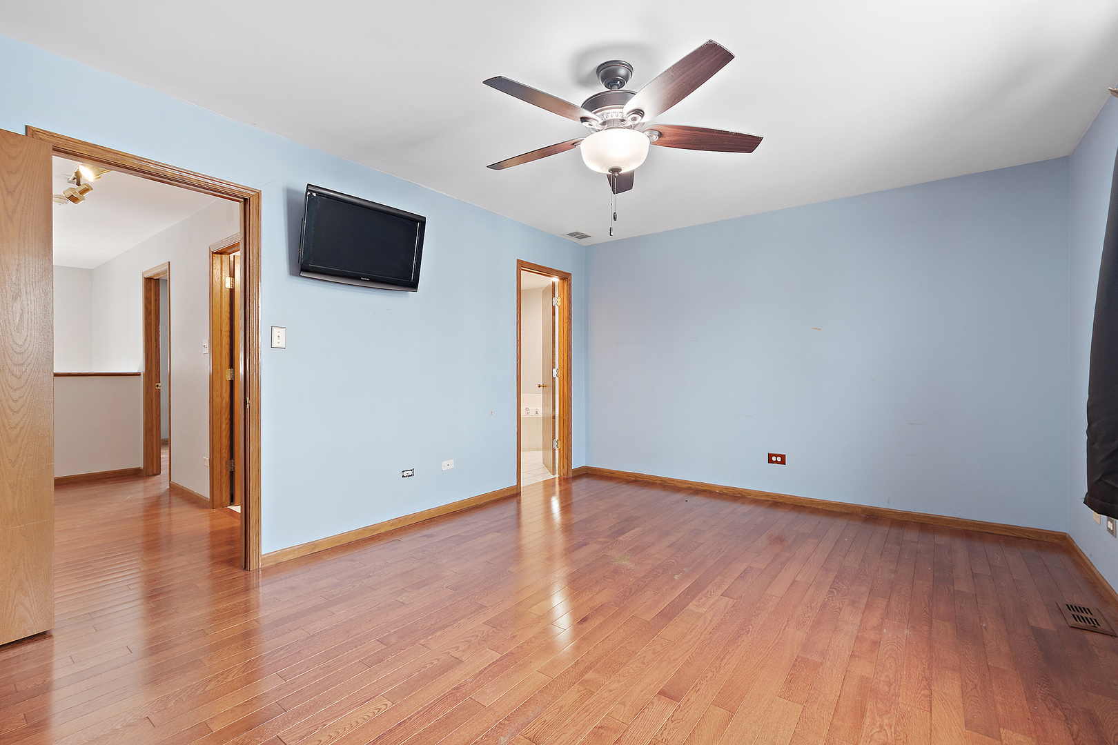 10956 S 76th Avenue #H, Palos Hills, IL 60465