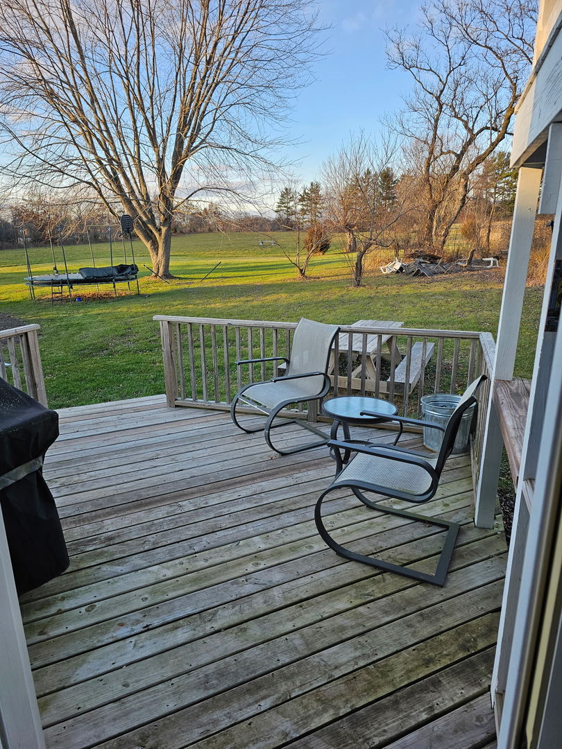 724 Petite Lake Road, Lake Villa, IL 60046