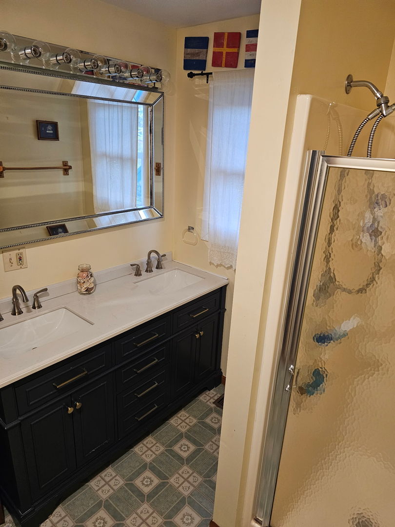 724 Petite Lake Road, Lake Villa, IL 60046