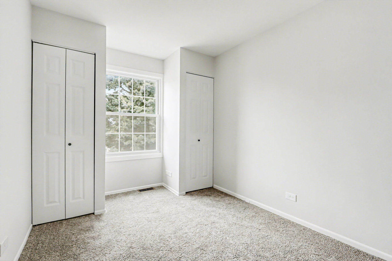 8 WILDWOOD Lane #G, Bolingbrook, IL 60440