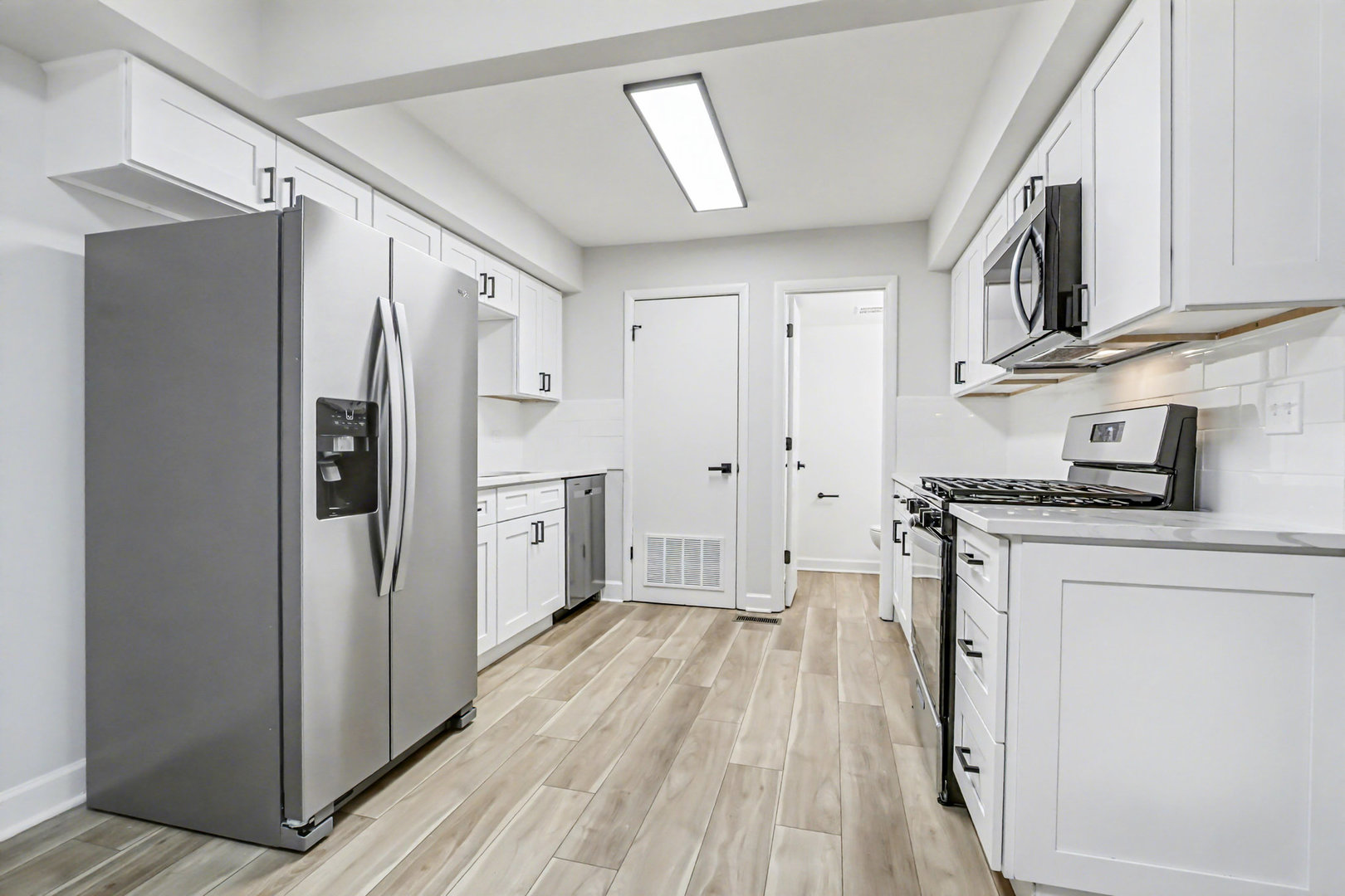 8 WILDWOOD Lane #G, Bolingbrook, IL 60440