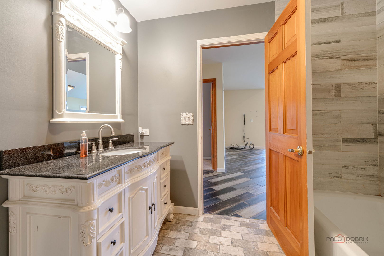 14718 Marengo Road, Union, IL 60180