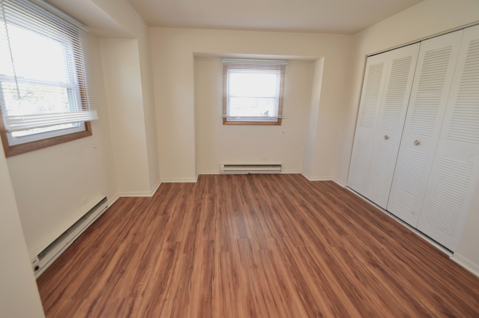 9907 W 58th Street #9, Countryside, IL 60525