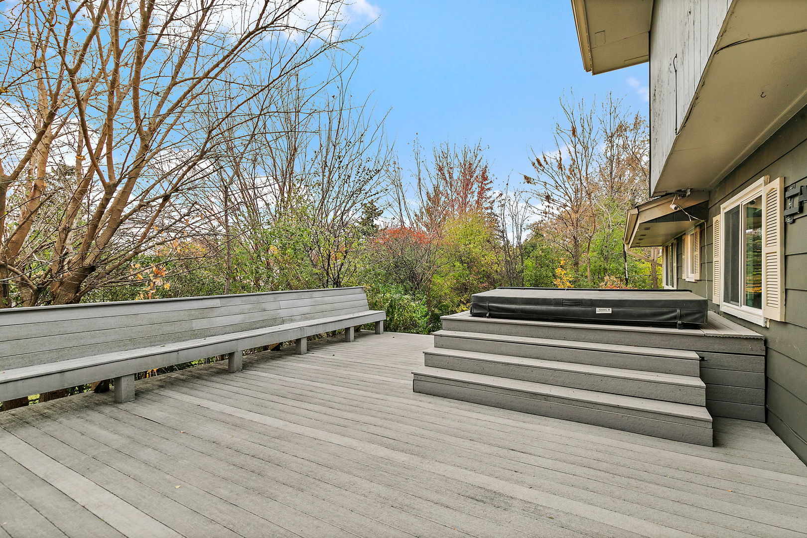 1126 Tiverton Court, Schaumburg, IL 60193