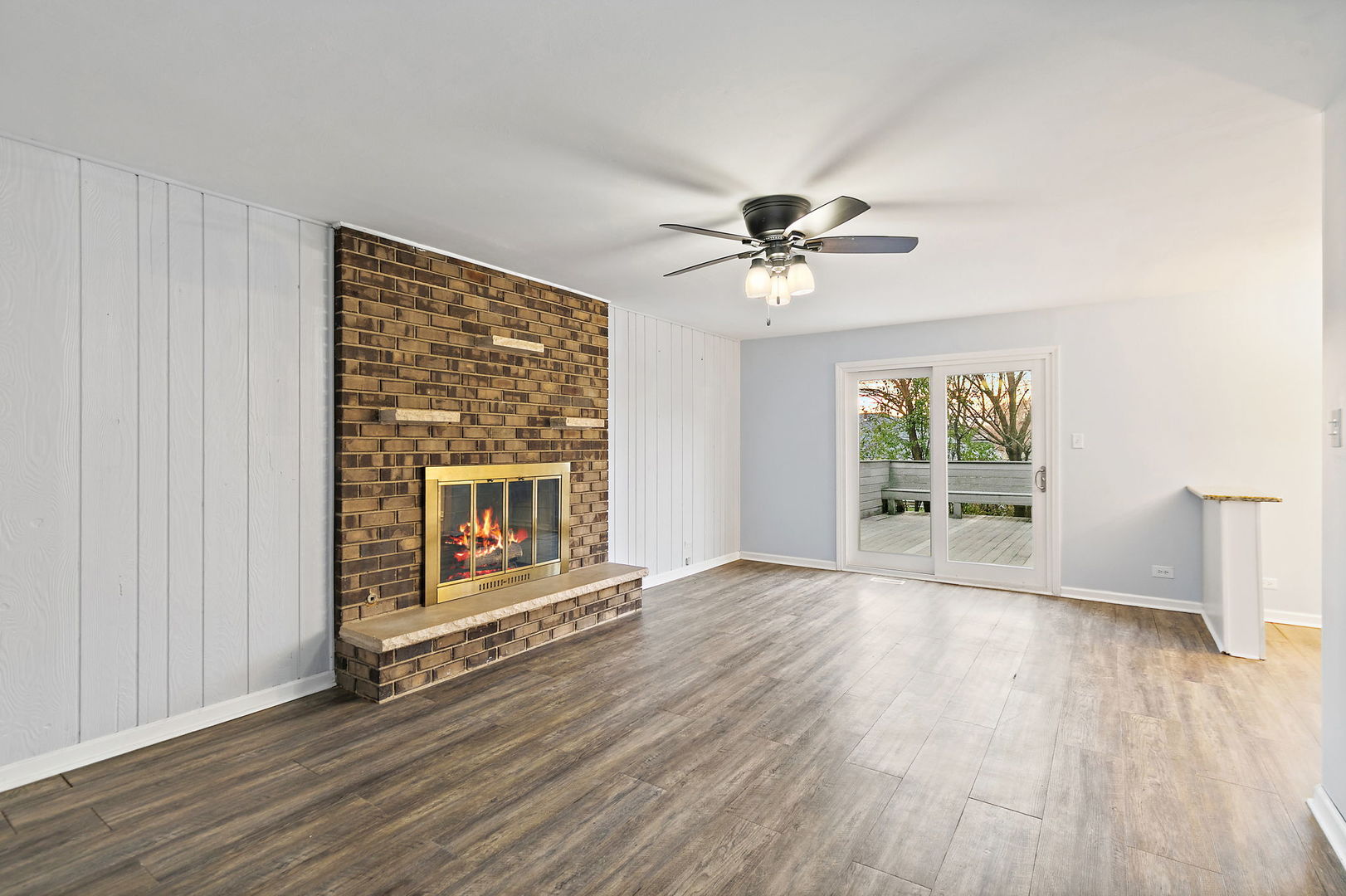 1126 Tiverton Court, Schaumburg, IL 60193