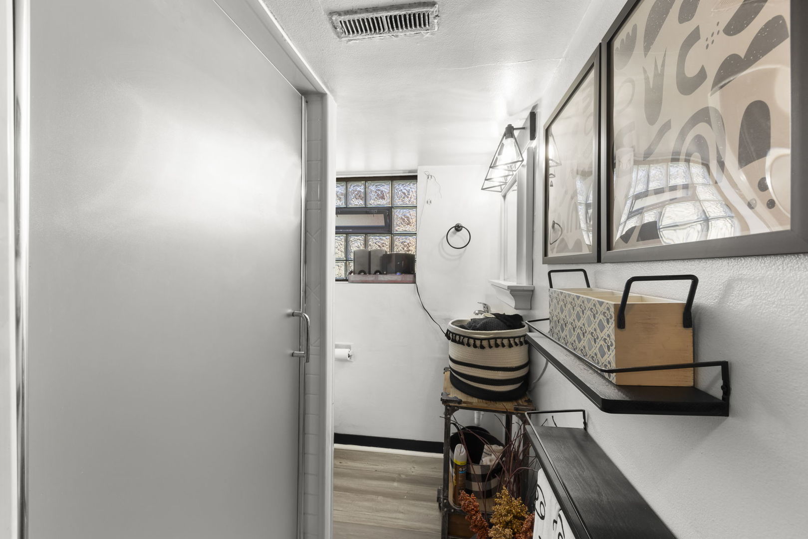 5628 W Hawthorne Avenue, Berkeley, IL 60163