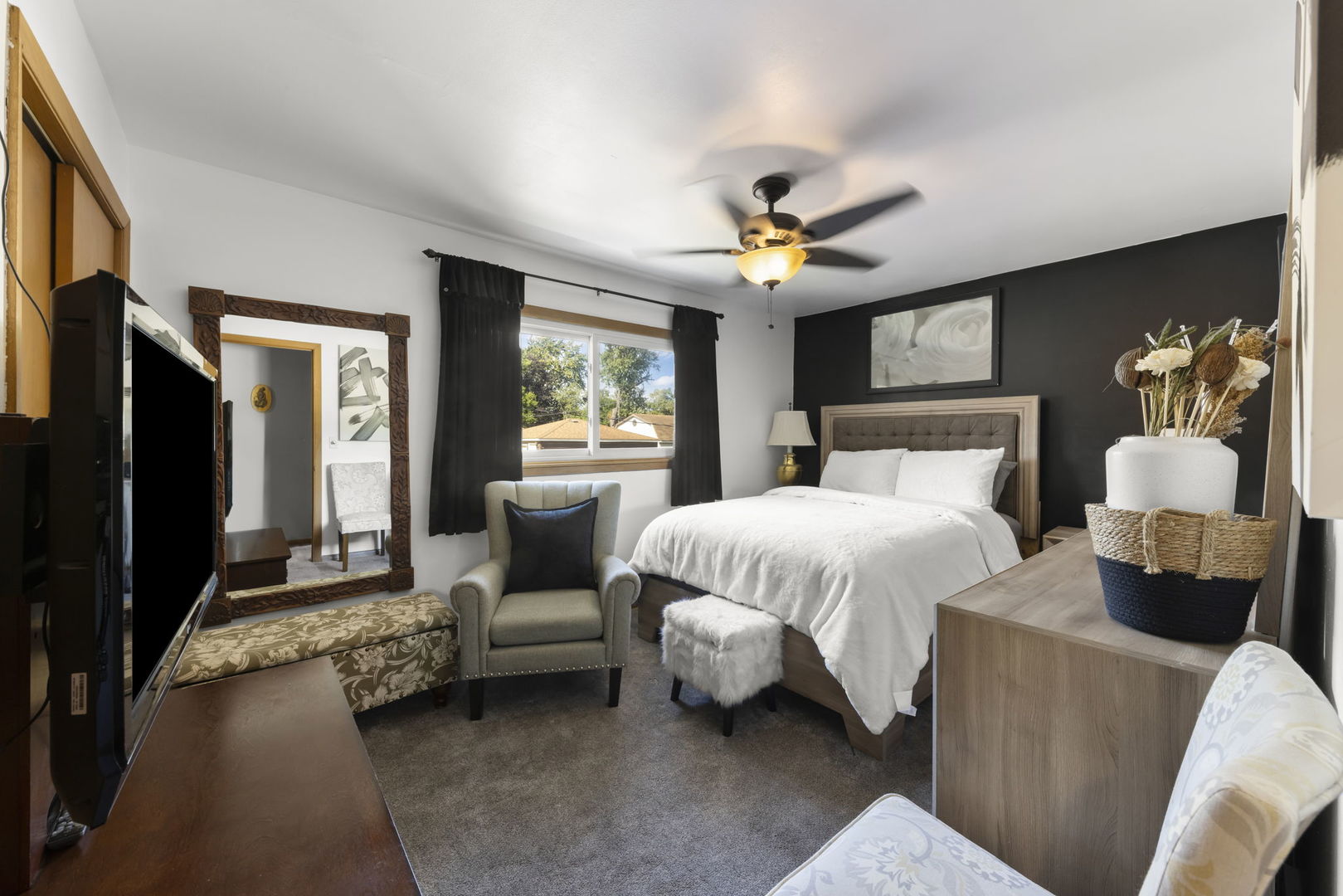 5628 W Hawthorne Avenue, Berkeley, IL 60163