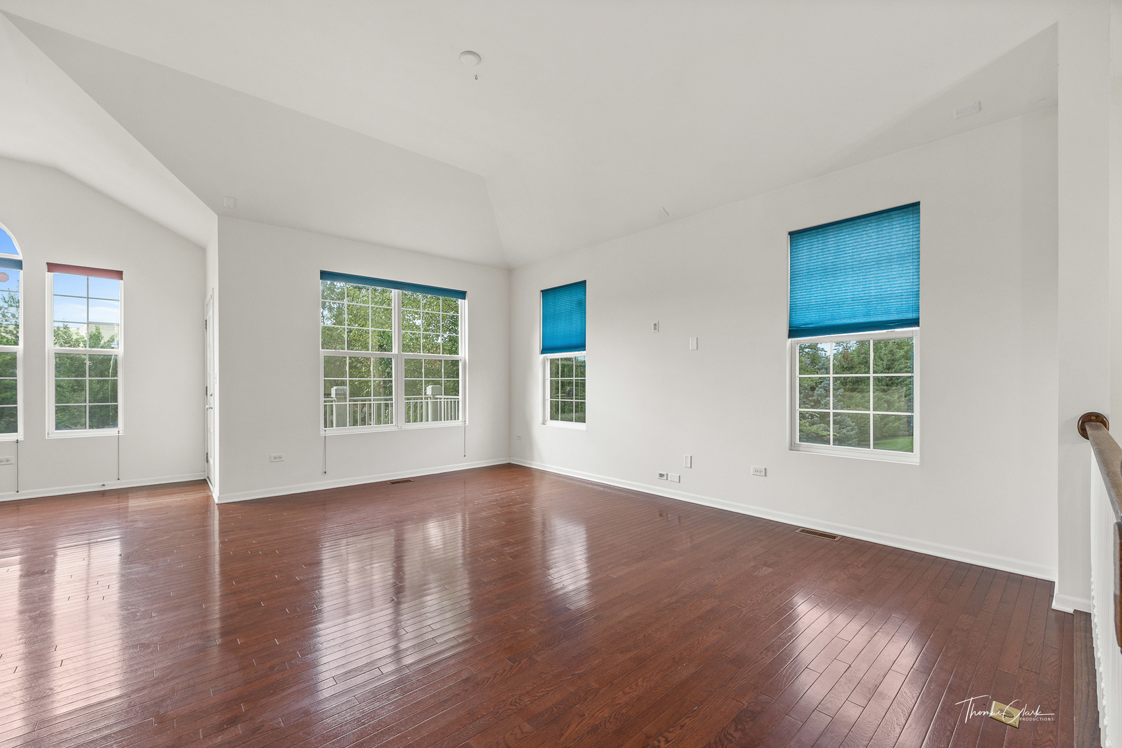 2528 Dunraven Avenue, Naperville, IL 60540