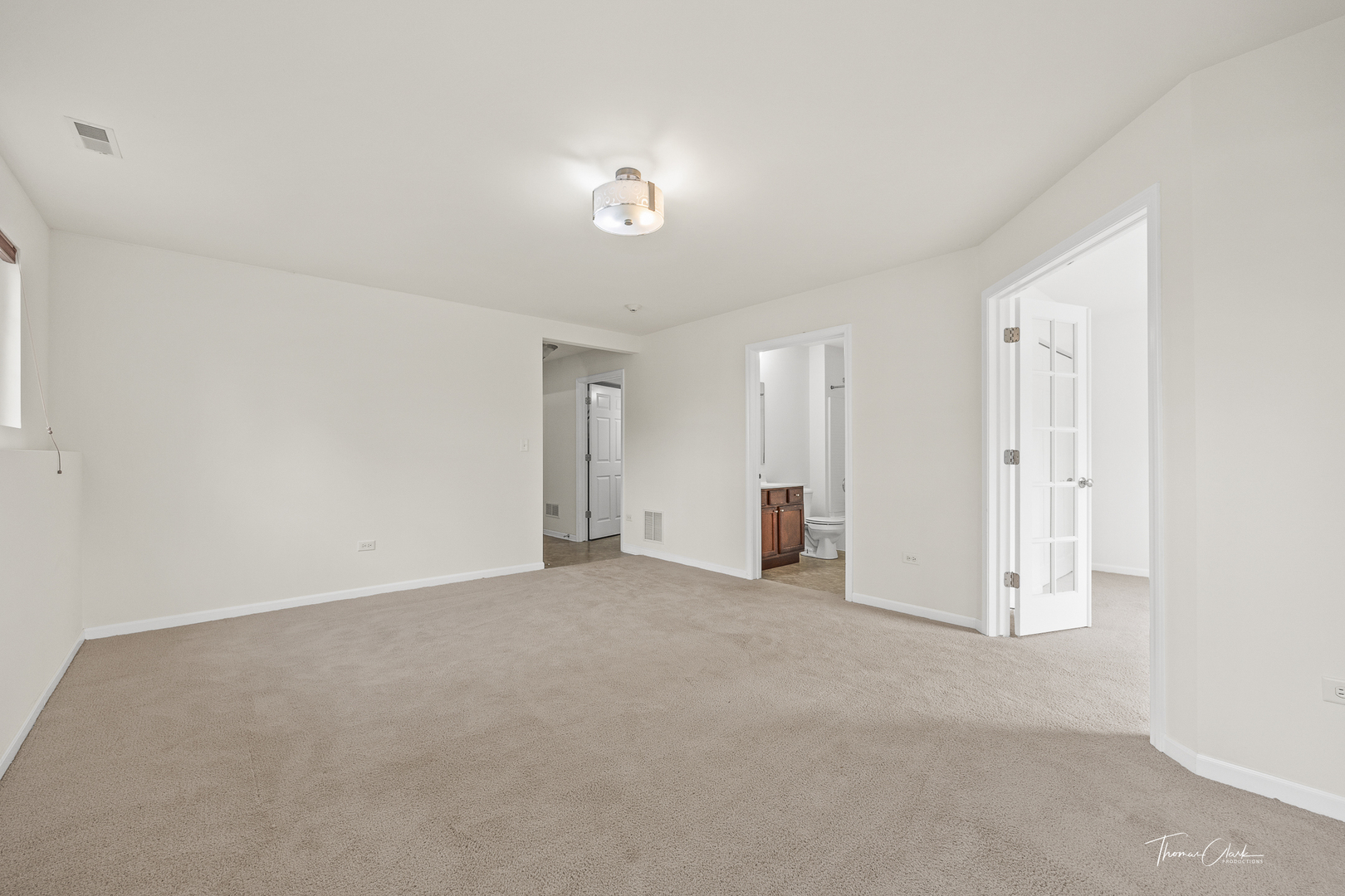 2528 Dunraven Avenue, Naperville, IL 60540