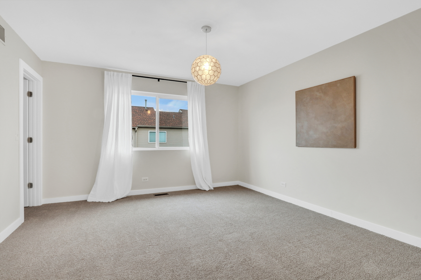 983 Ellsworth Drive, Grayslake, IL 60030