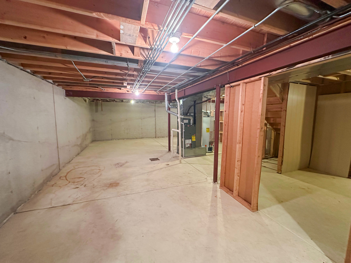 Round Lake, IL 60073