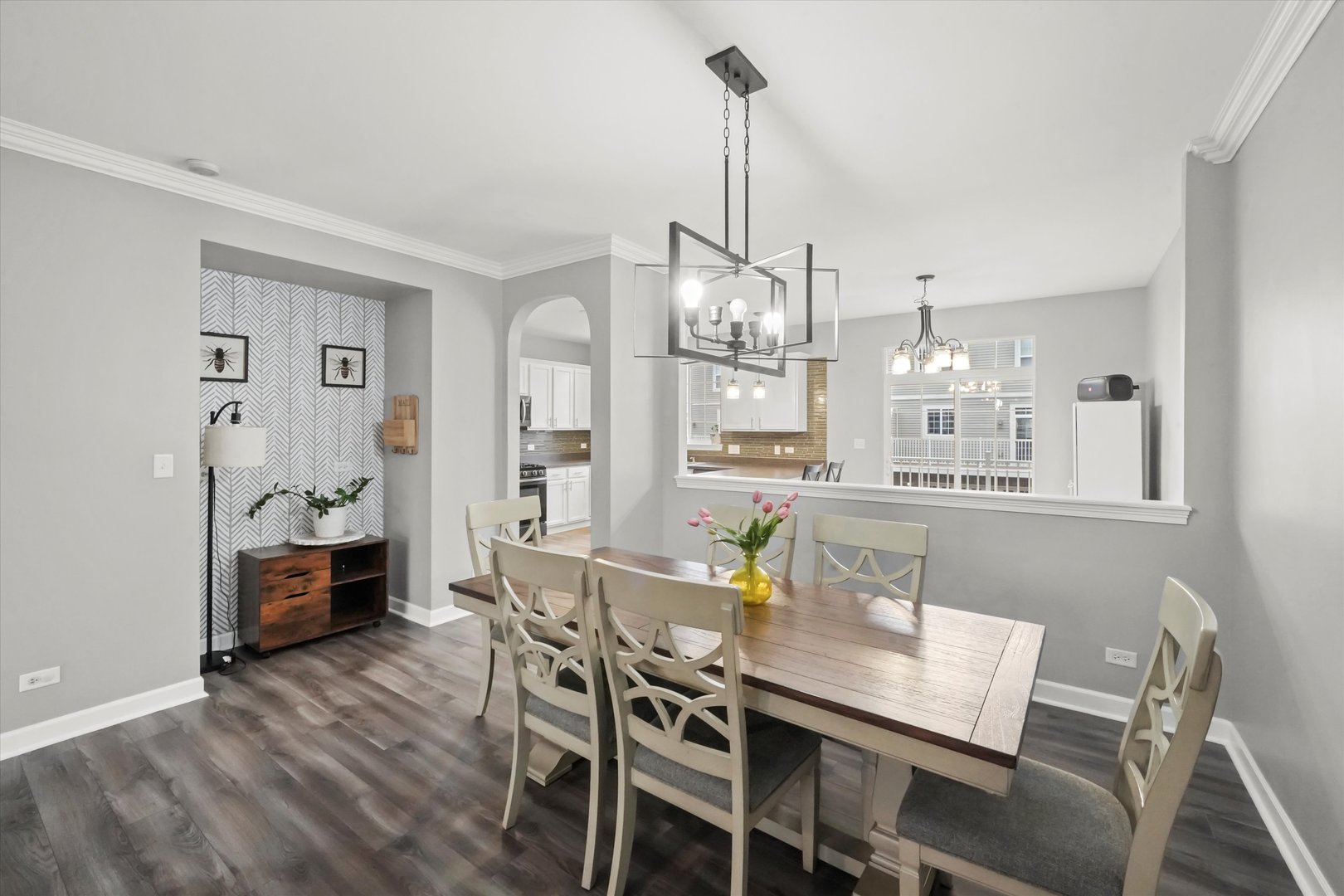 1458 Deer Pointe Drive, South Elgin, IL 60177