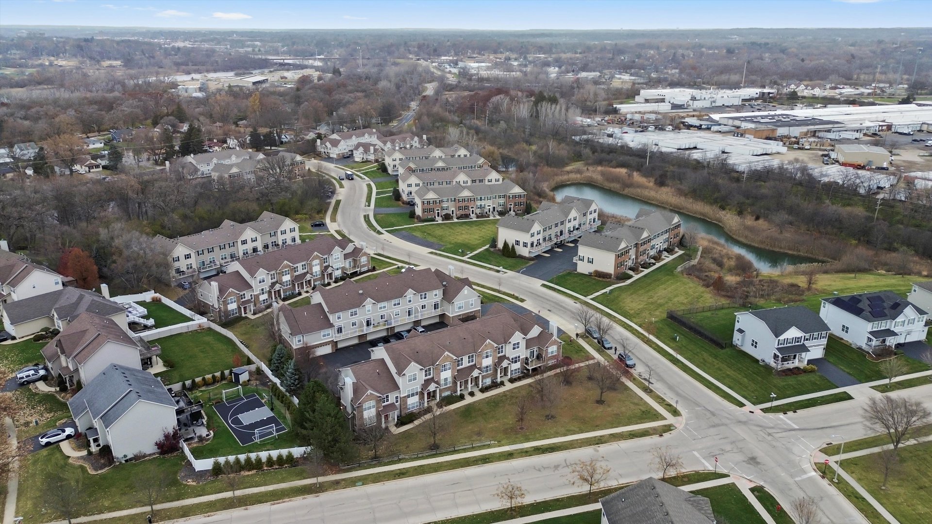 1458 Deer Pointe Drive, South Elgin, IL 60177