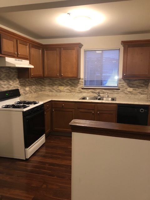 9429 S Kenton Avenue #2S, Oak Lawn, IL 60453