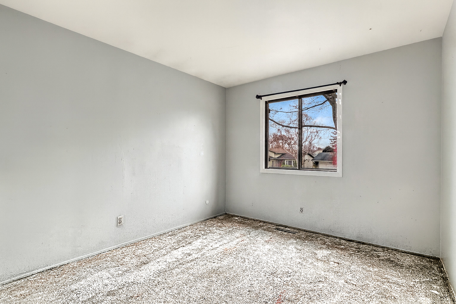 5002 W Dartmoor Drive, McHenry, IL 60050