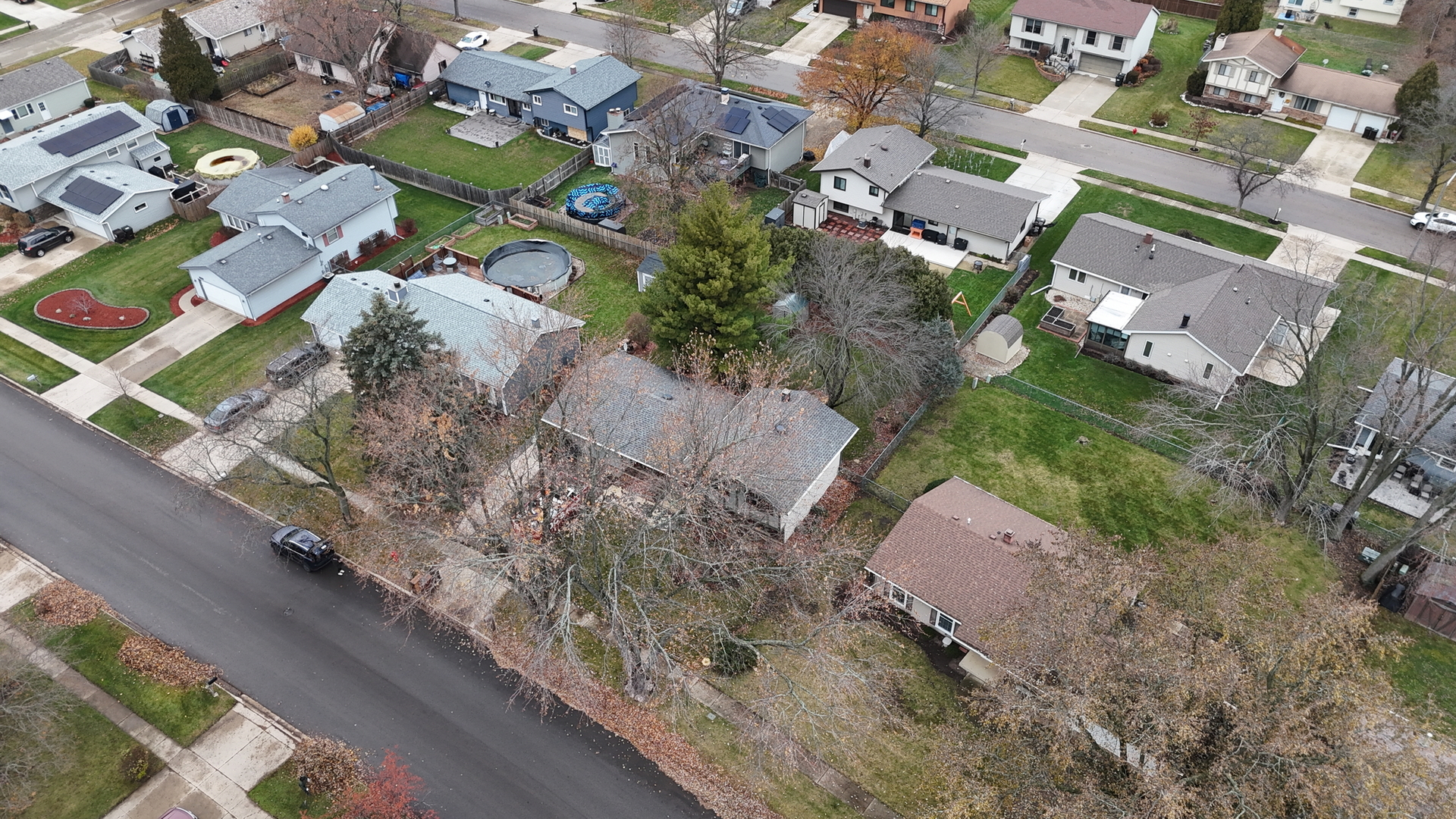 5002 W Dartmoor Drive, McHenry, IL 60050