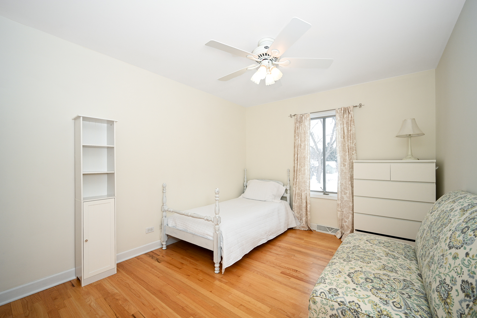 1N307 RICHARD Avenue, Wheaton, IL 60188