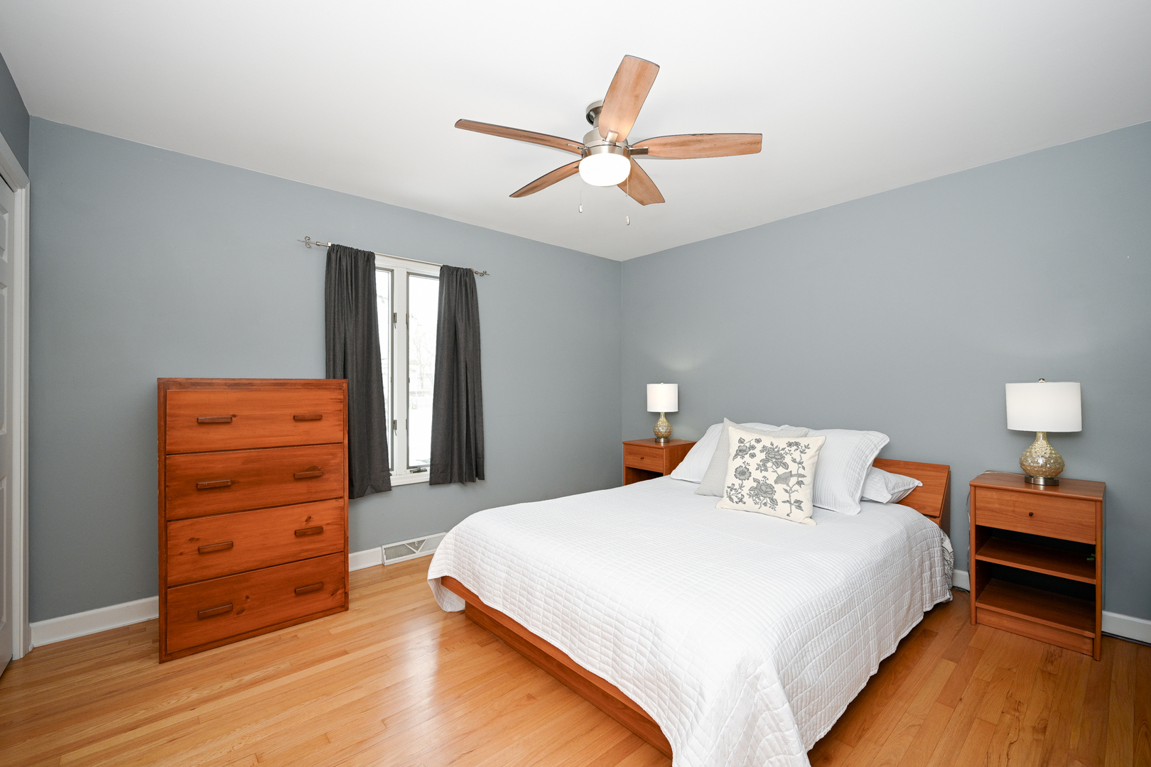 1N307 RICHARD Avenue, Wheaton, IL 60188