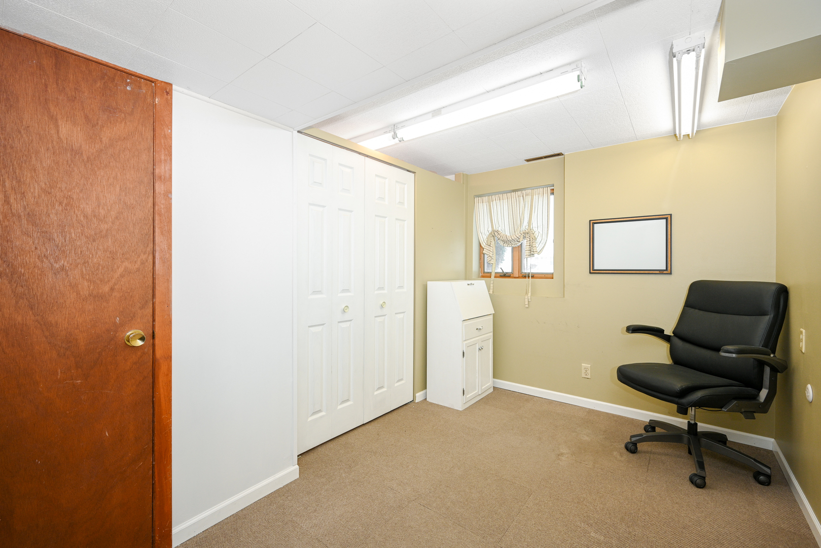 1N307 RICHARD Avenue, Wheaton, IL 60188