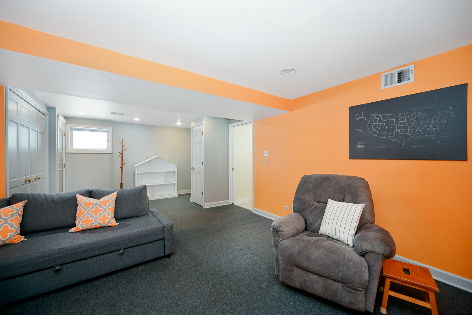 1N307 RICHARD Avenue, Wheaton, IL 60188