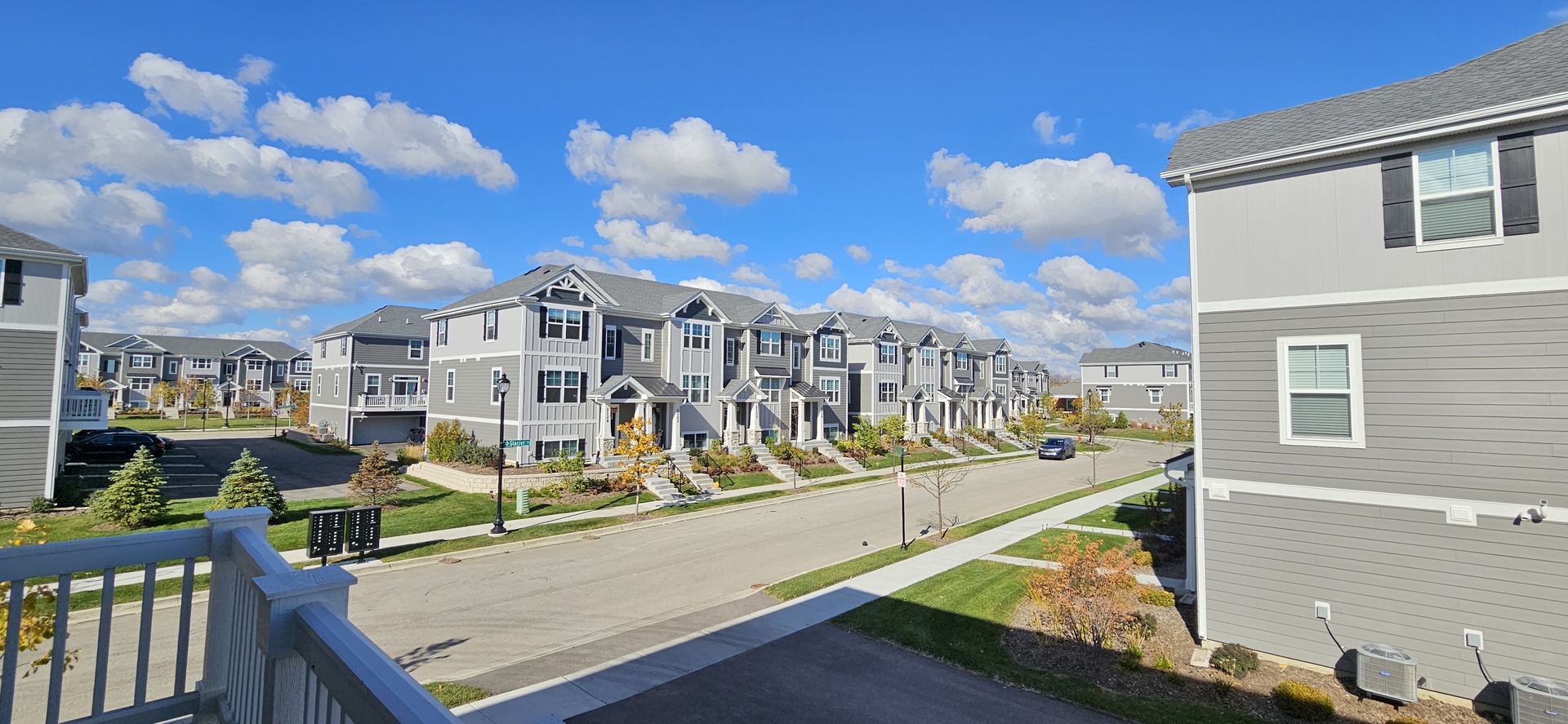 2227 Glacier Street, Mundelein, IL 60060