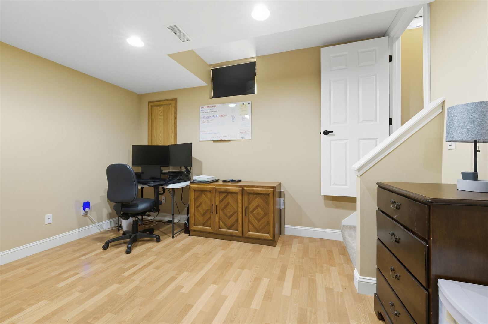 4 Scofield Court, Bloomington, IL 61704