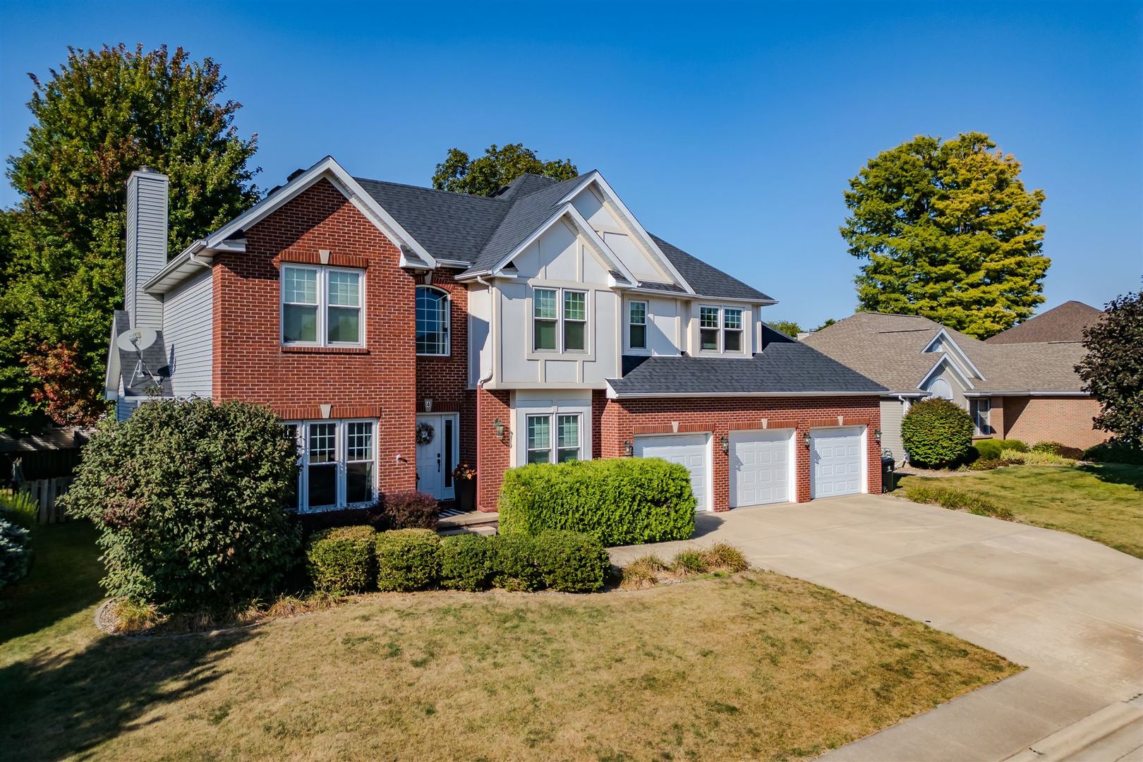 4 Scofield Court, Bloomington, IL 61704