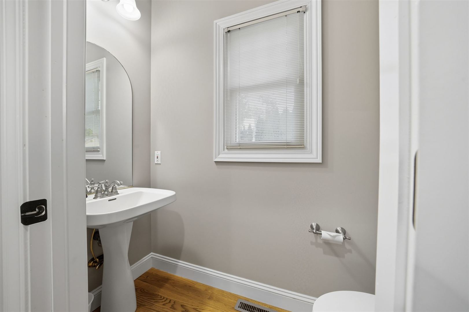 4 Scofield Court, Bloomington, IL 61704