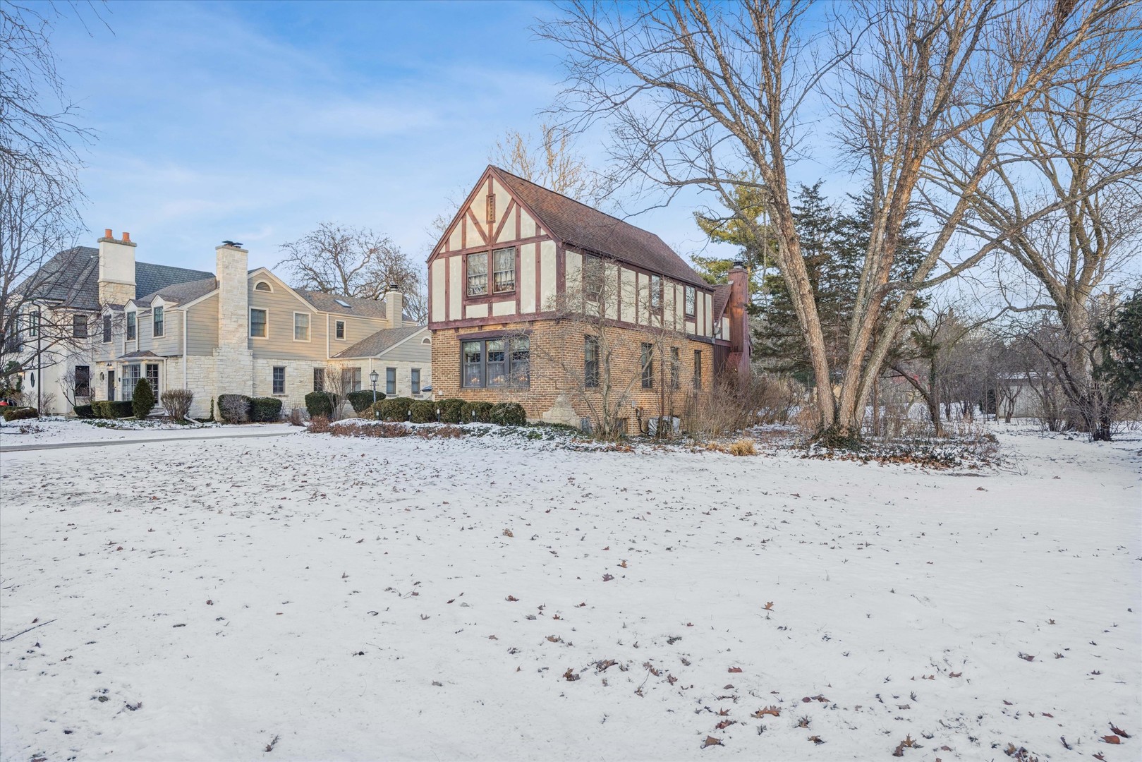 4925 Grand Avenue, Western Springs, IL 60558