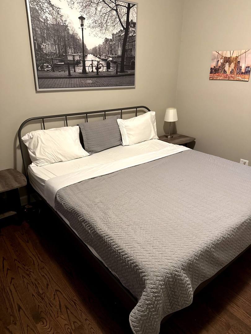 1730 W Beach Avenue #1, Chicago, IL 60622