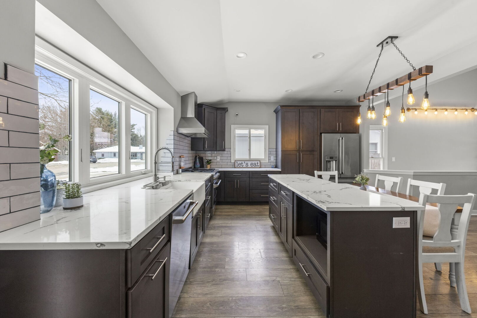 665 KRAMER Court, Batavia, IL 60510