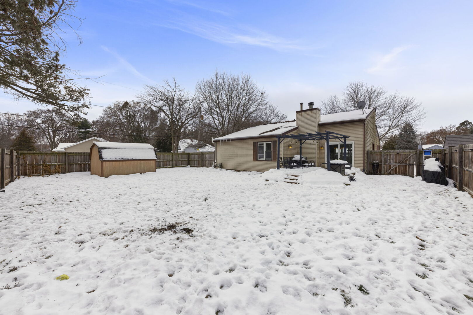 665 KRAMER Court, Batavia, IL 60510