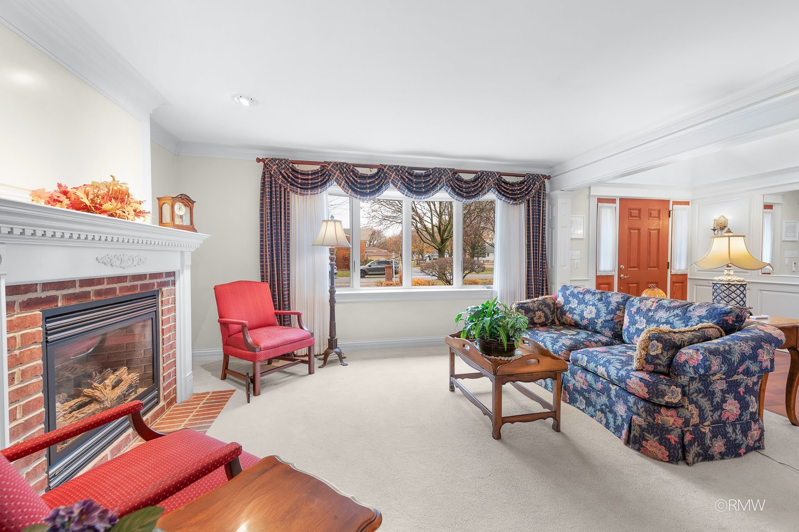 501 Bonnie Brae Avenue, Itasca, IL 60143