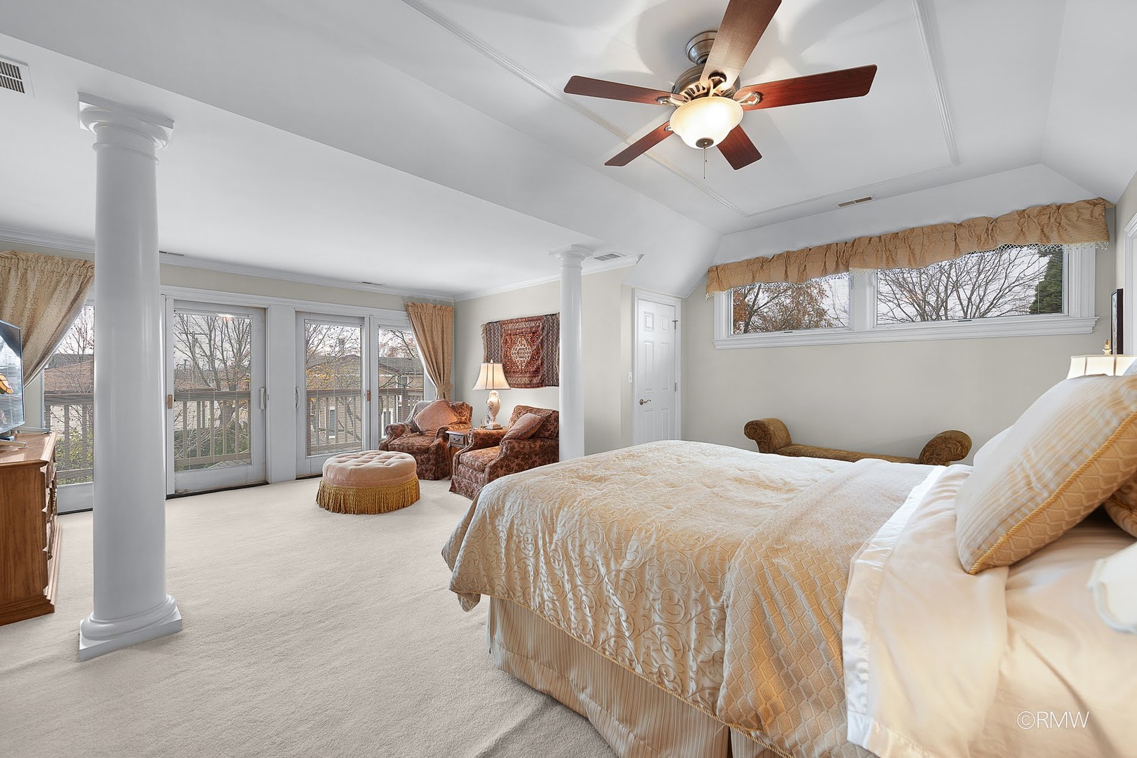 501 Bonnie Brae Avenue, Itasca, IL 60143