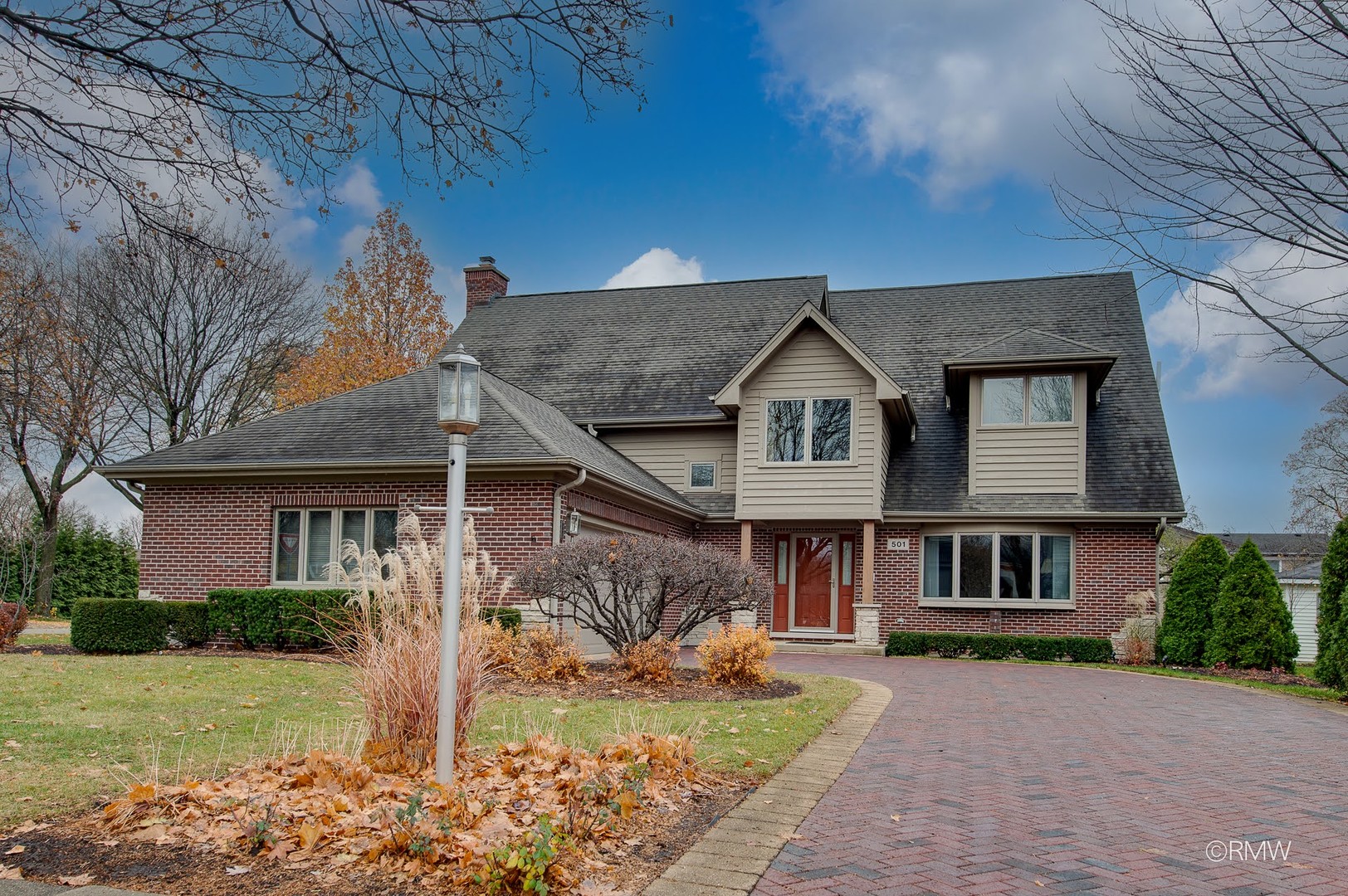 501 Bonnie Brae Avenue, Itasca, IL 60143