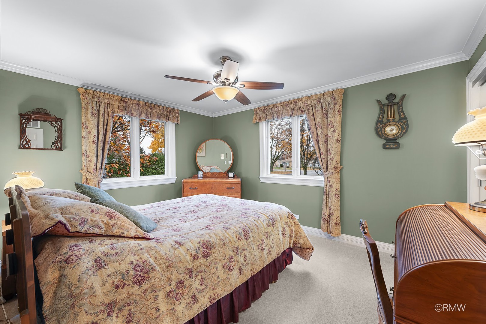 501 Bonnie Brae Avenue, Itasca, IL 60143