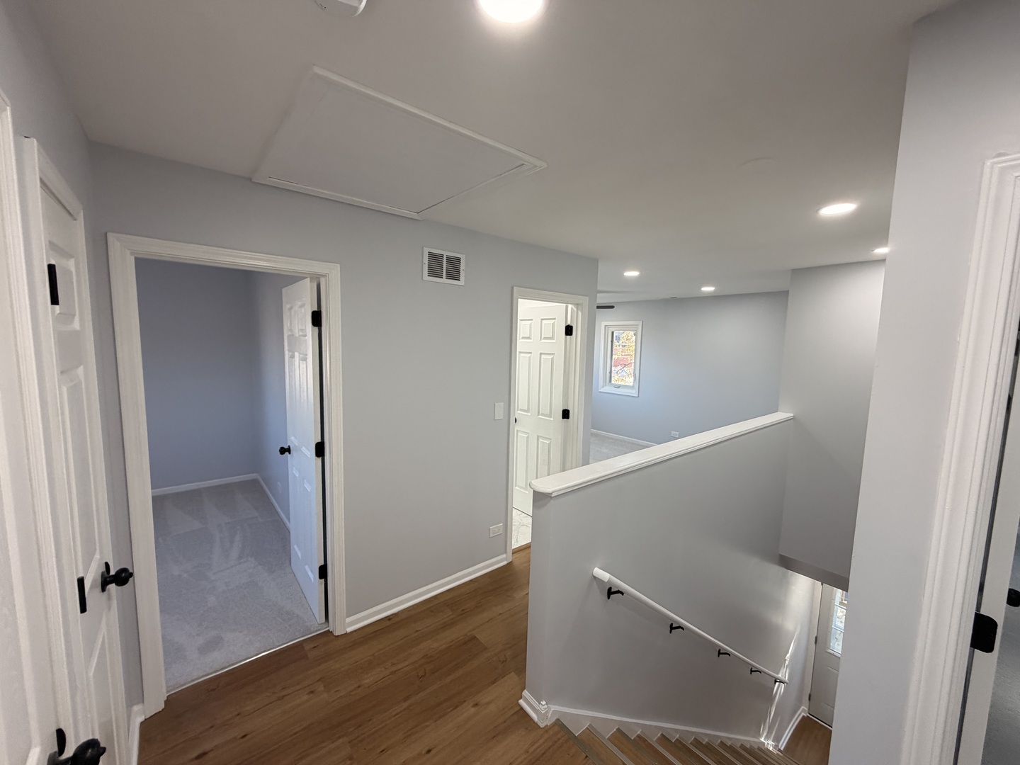 8325 Melvina Avenue, Burbank, IL 60459