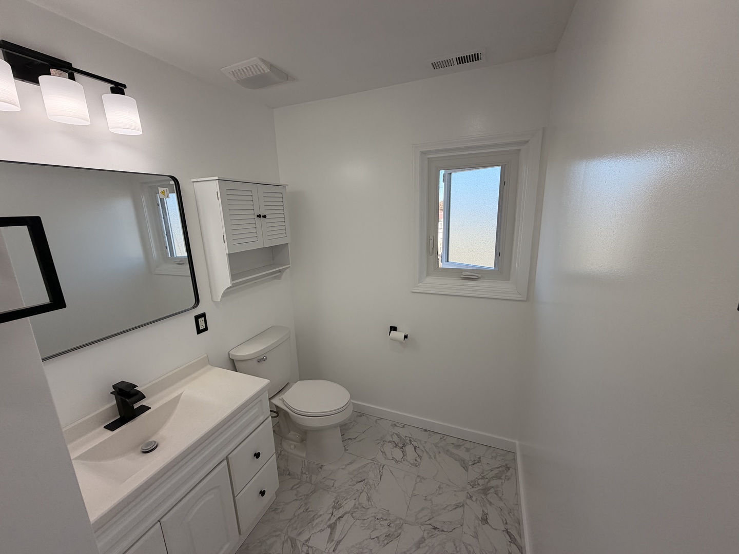 8325 Melvina Avenue, Burbank, IL 60459