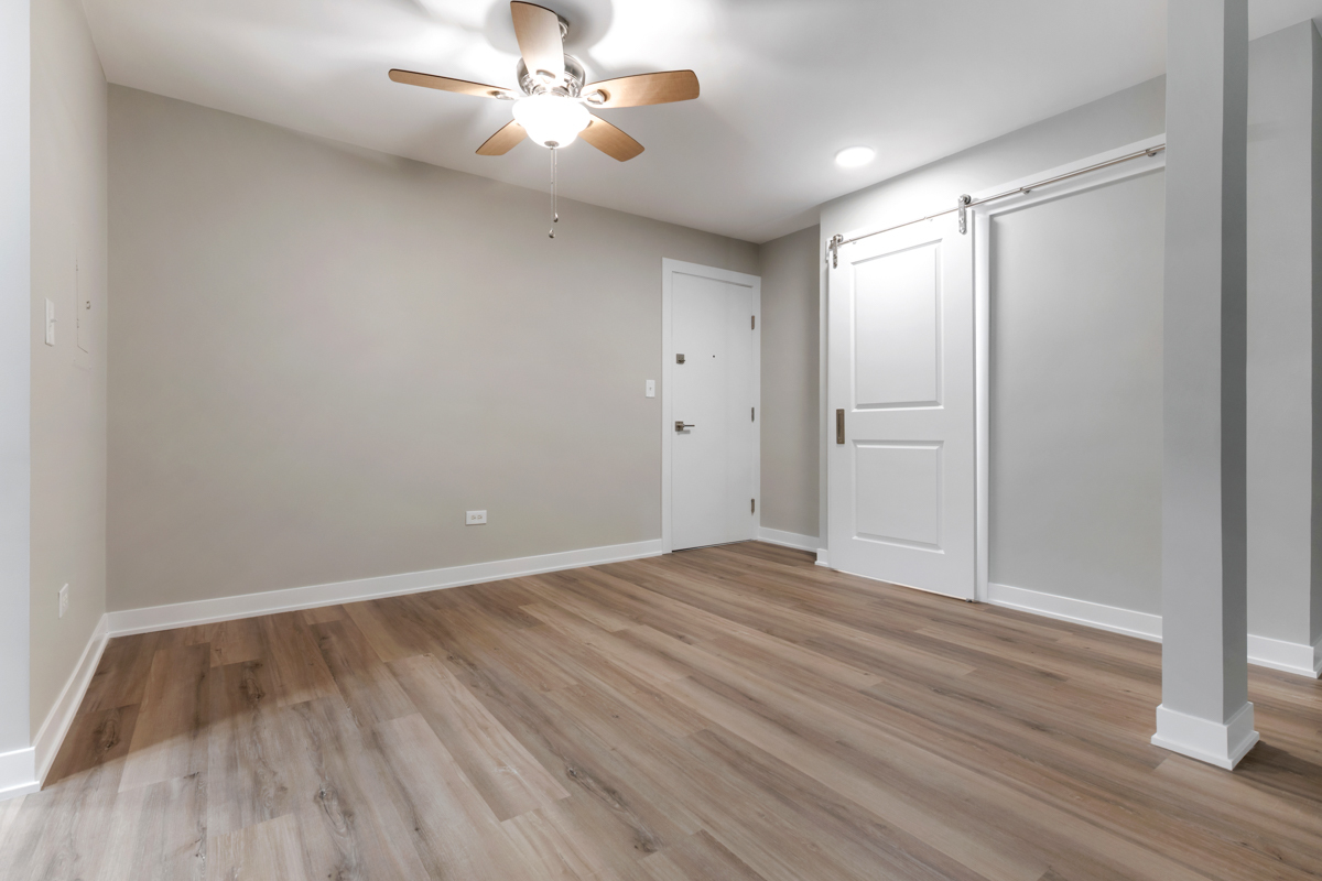 345 N Carter Street #103, Palatine, IL 60097