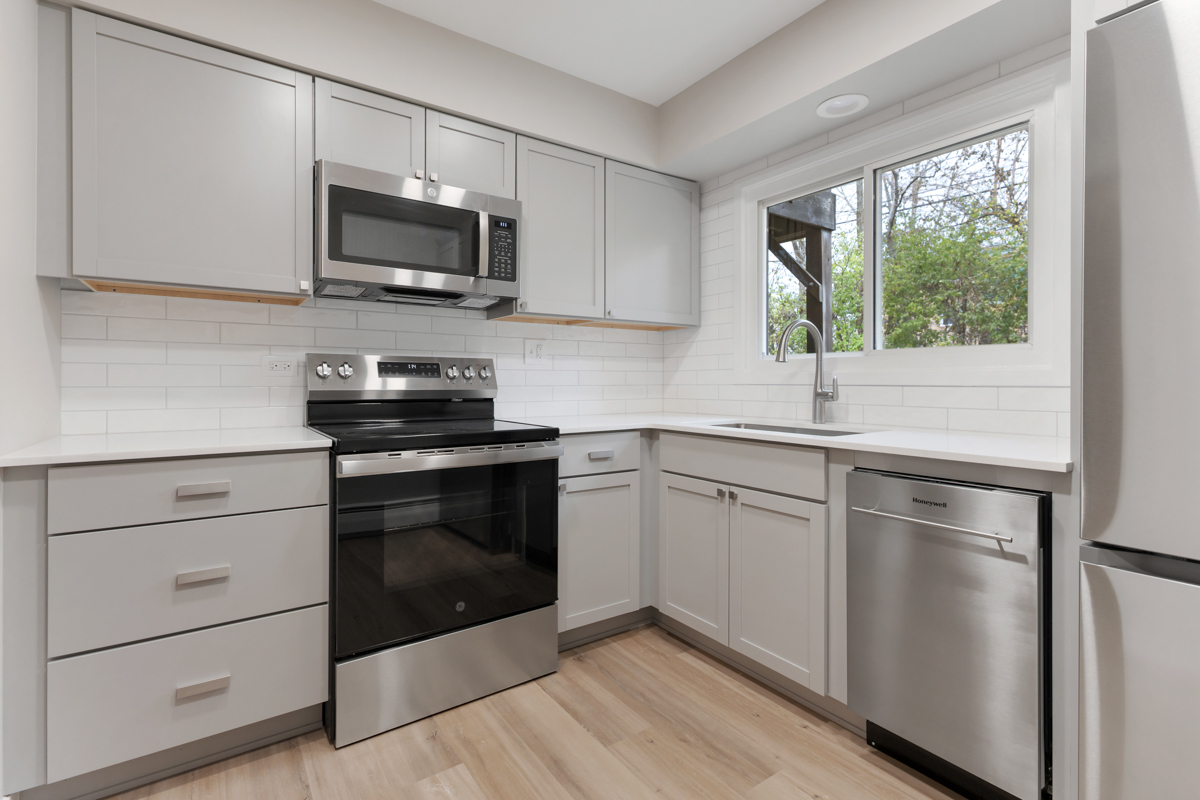 345 N Carter Street #103, Palatine, IL 60097