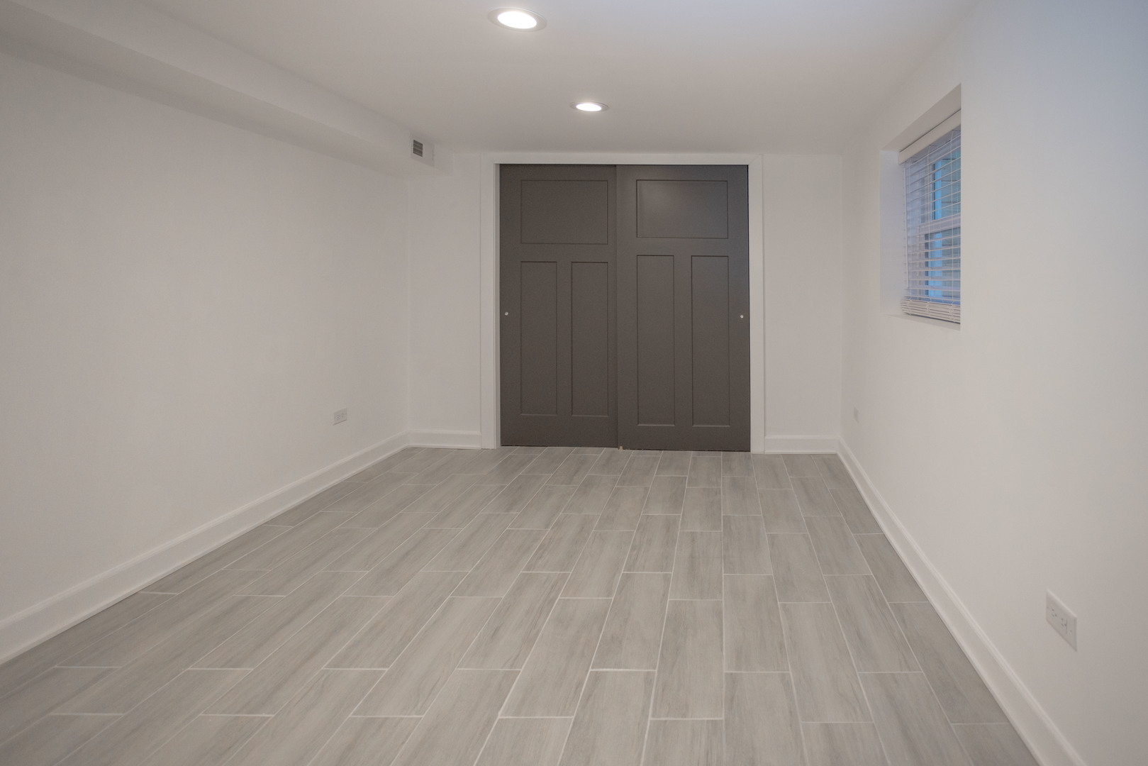 6614 W Belmont Avenue, Chicago, IL 60634