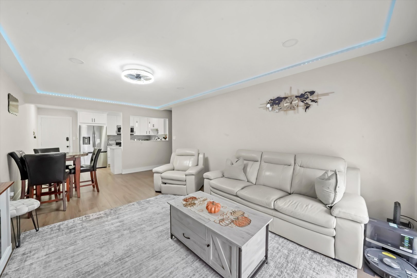 11245 S Harlem Avenue #A12, Worth, IL 60482