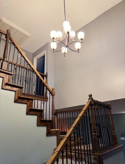 6725 Foxtree Avenue, Woodridge, IL 60517