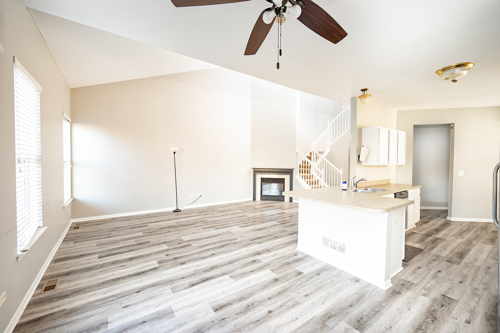 511 N Maggie Lane #511, Romeoville, IL 60446