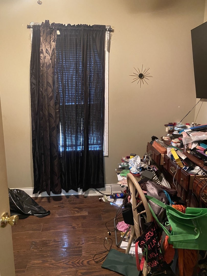 8611 S Aberdeen Street, Chicago, IL 60620