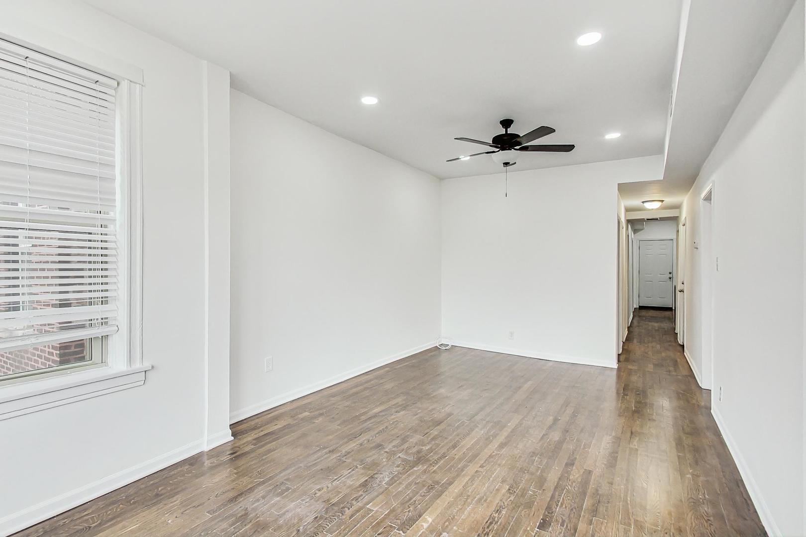 3330 W Hutchinson Street #3, Chicago, IL 60618