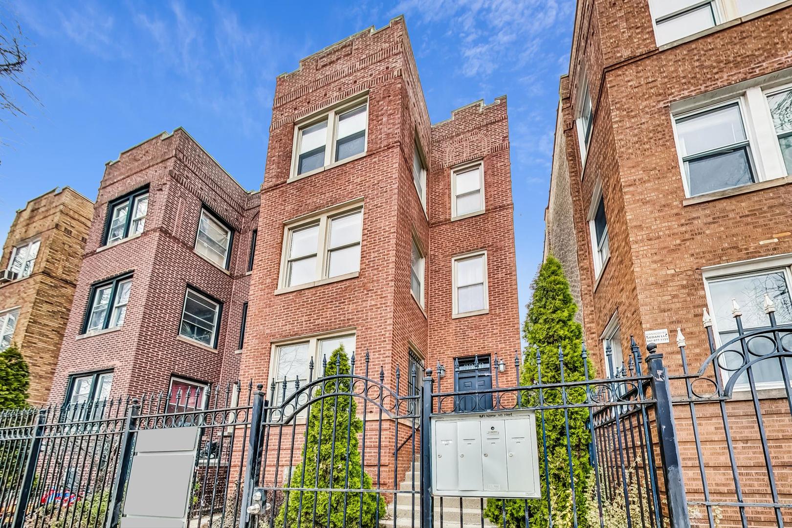 3330 W Hutchinson Street #3, Chicago, IL 60618