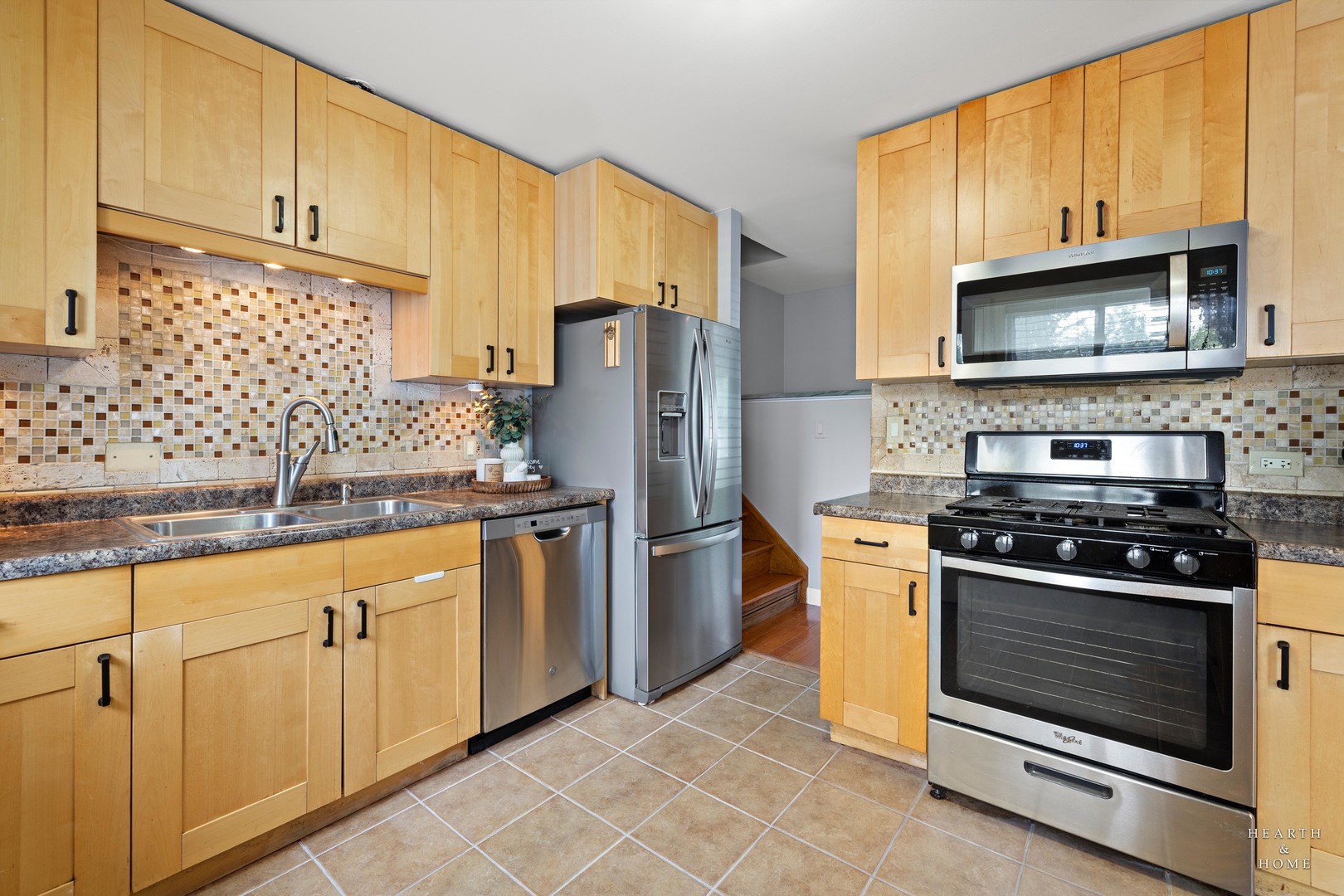 36712 N Traer Terrace, Gurnee, IL 60031